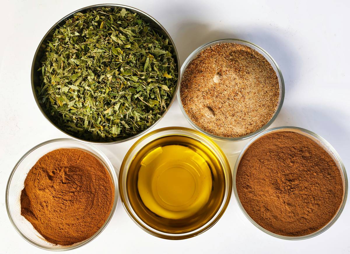 Ingredients for the anointing oil